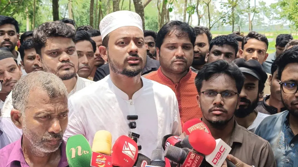 সীমান্ত হত্যা চলতে থাকলে স্বরাষ্ট্রমন্ত্রীর পদত্যাগ করা উচিত: নাসীরুদ্দীন পাটওয়ারী