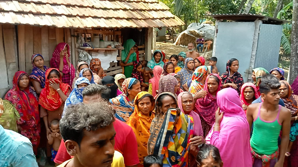 স্ত্রী সঙ্গে না যাওয়ায় সম্বন্ধির বাড়িতে আগুন, শিশুসহ দগ্ধ ৩