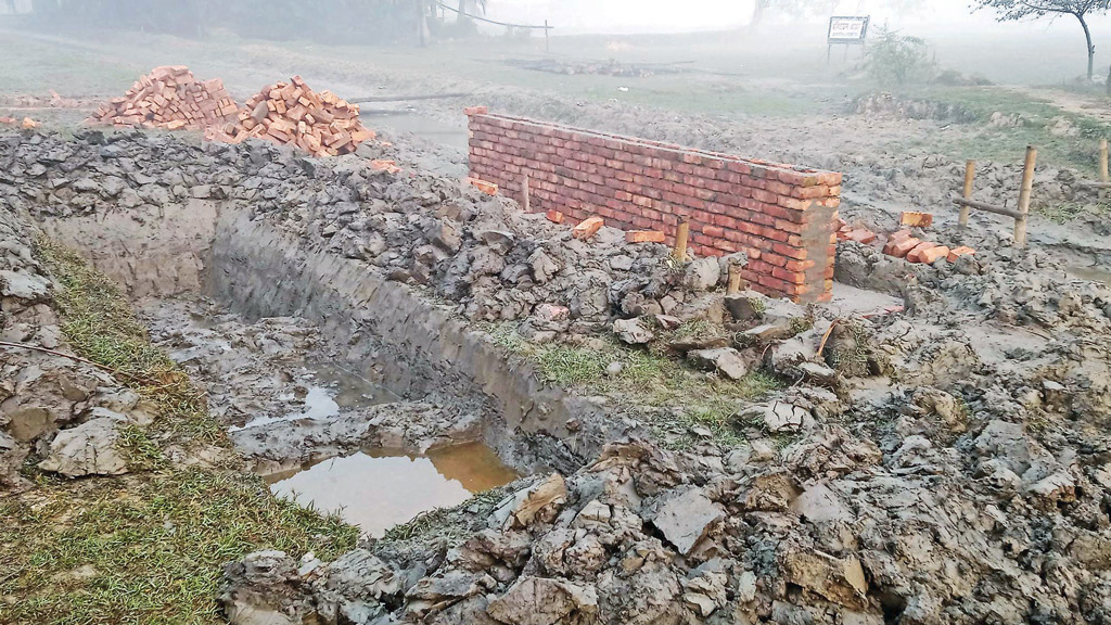 ২৫ শতাংশ খাল ভরাট-বেদখল