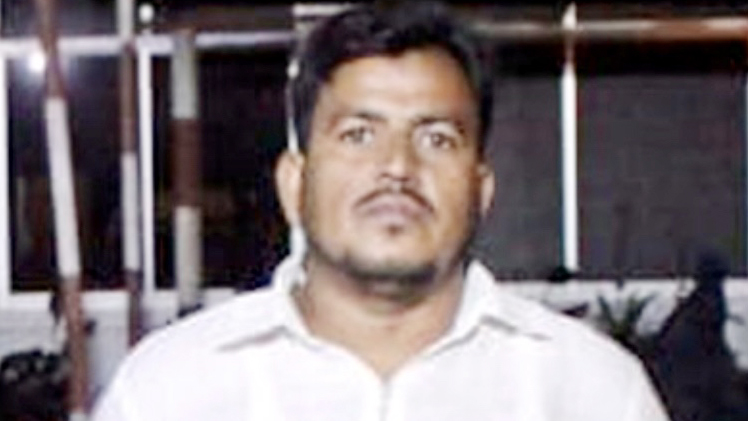 ১ বছরের কারাদণ্ড এড়াতে প্রায় ২৩ বছর আত্মগোপন