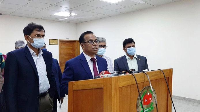 কেন্দ্রে কেউ নিহত হননি, ভোট উৎসবমুখর হয়েছে: ইসি সচিব