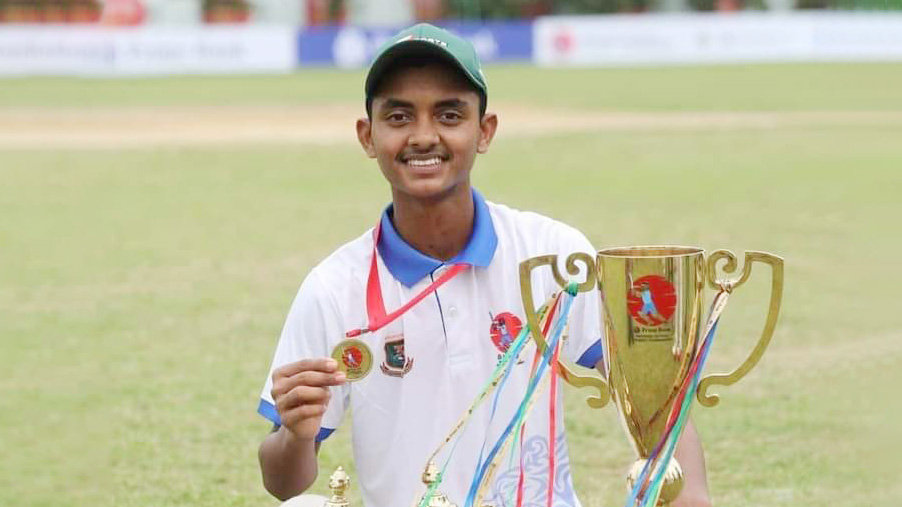লেগ স্পিনে সম্ভাবনার কুঁড়ি শিহাব