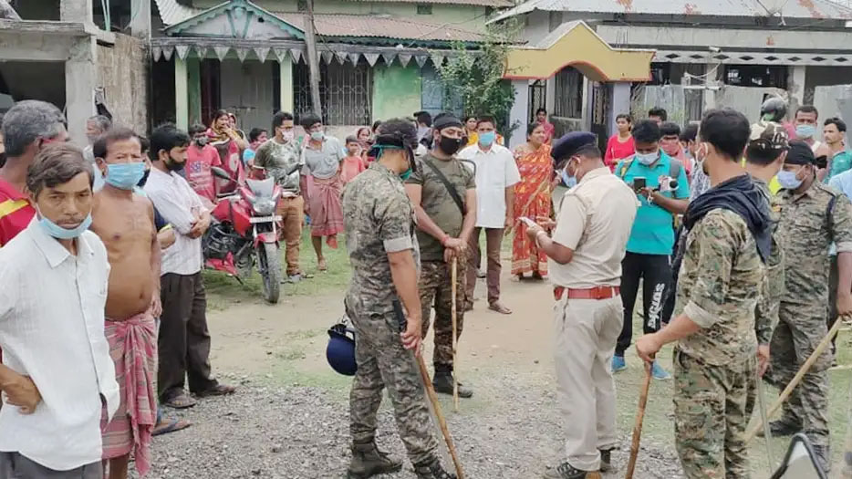 পশ্চিমবঙ্গের পঞ্চায়েত র্নির্বাচন: ৬৯৬ কেন্দ্রে পুনরায় ভোট গ্রহণ শুরু 