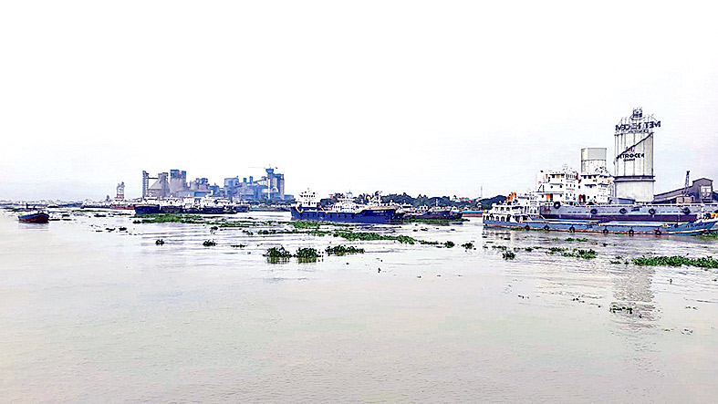 যত্রতত্র জাহাজ নোঙর, ঝুঁকি