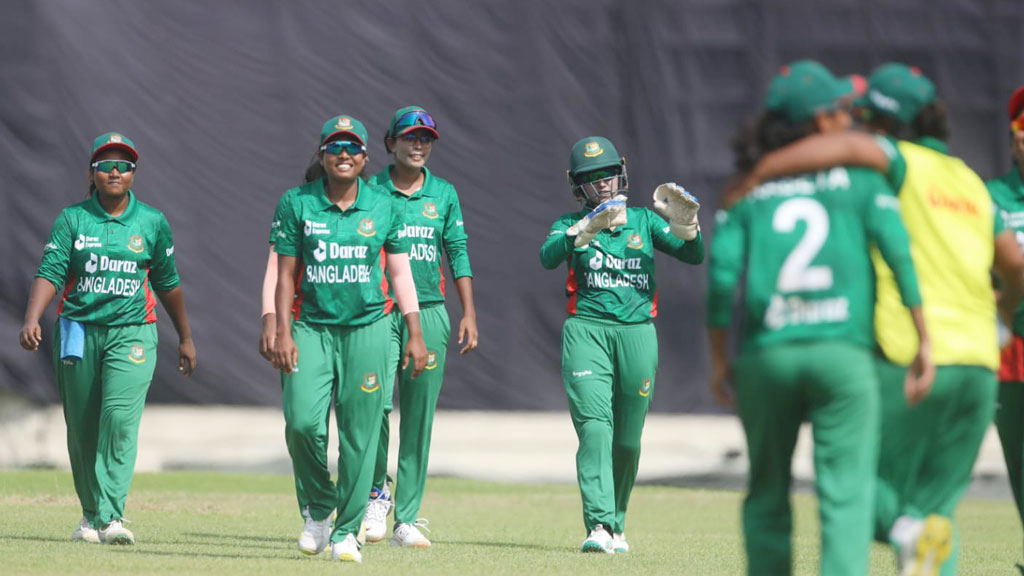 ভারতের কাছে এভাবে হারলেন বাংলাদেশের মেয়েরা