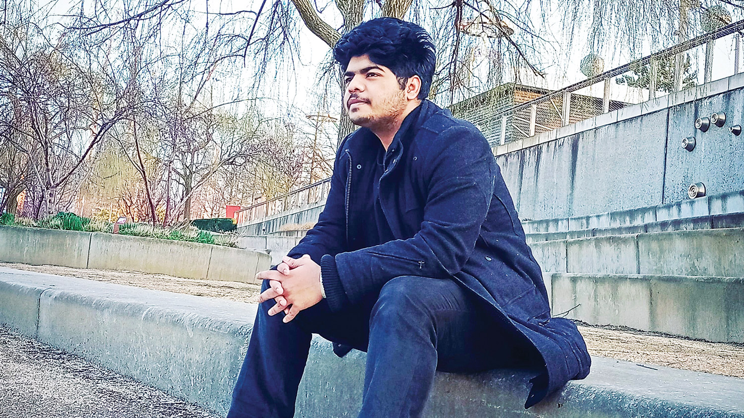 চাকরি এখানে সহজলভ্য
