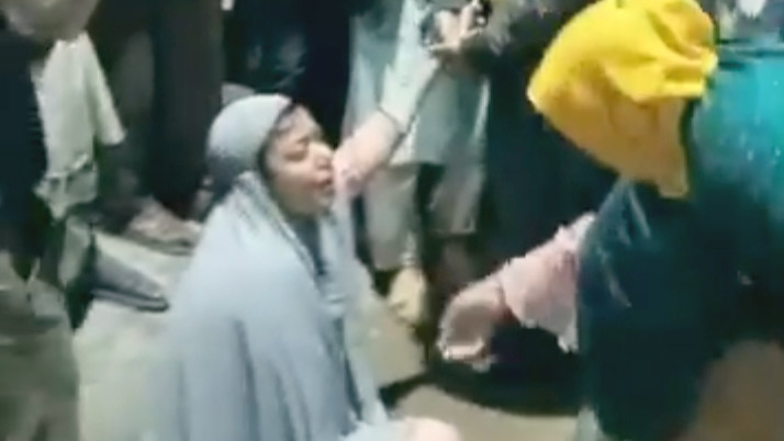 প্রকল্পের ভাগ নিয়ে দ্বন্দ্বে মহিলা ভাইস চেয়ারম্যানকে মারপিটের অভিযোগ