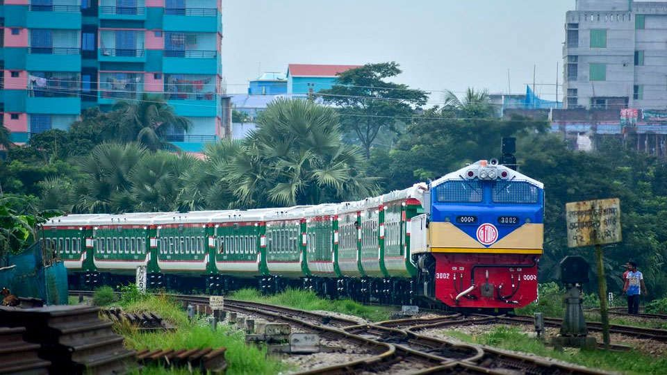 কুড়িগ্রাম ও পঞ্চগড় এক্সপ্রেস ঢাকা স্টেশন ছাড়বে না আজ