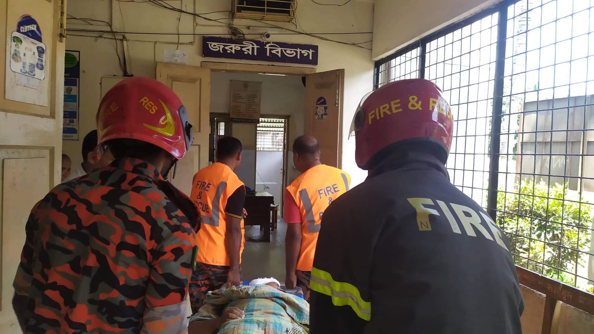 খানসামায় ট্রাকের ধাক্কায় মোটরসাইকেলচালক নিহত