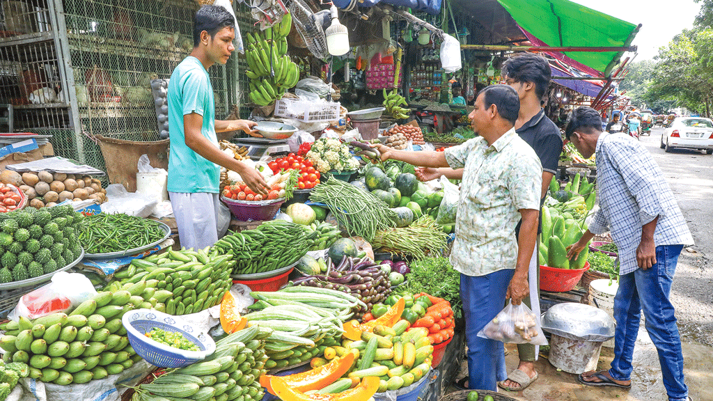 আবার বেড়েছে পেঁয়াজ ও মরিচের দাম