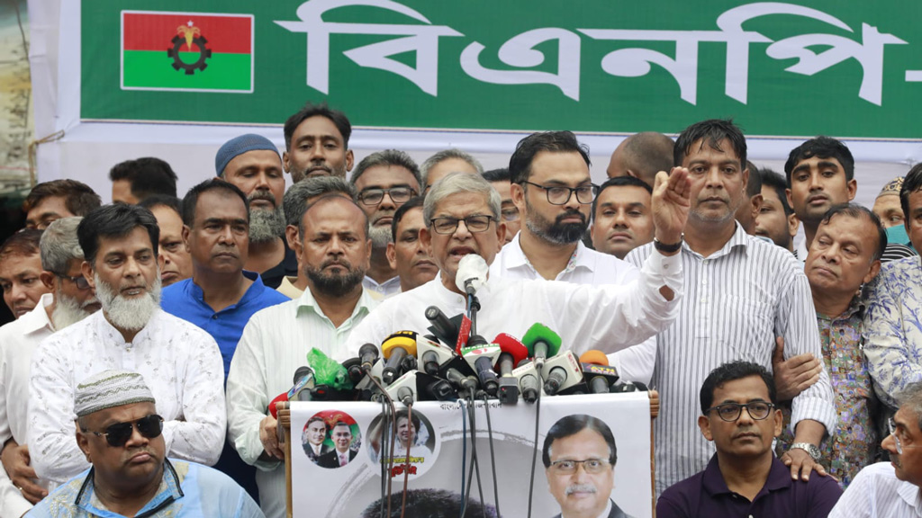 খালেদা জিয়াকে ৪৮ ঘণ্টার মধ্যে বিদেশে পাঠাতে হবে: মির্জা ফখরুল