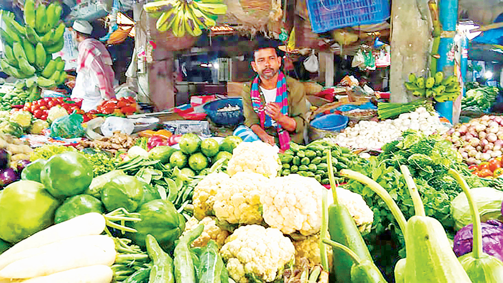 পণ্যের দামে নাভিশ্বাস