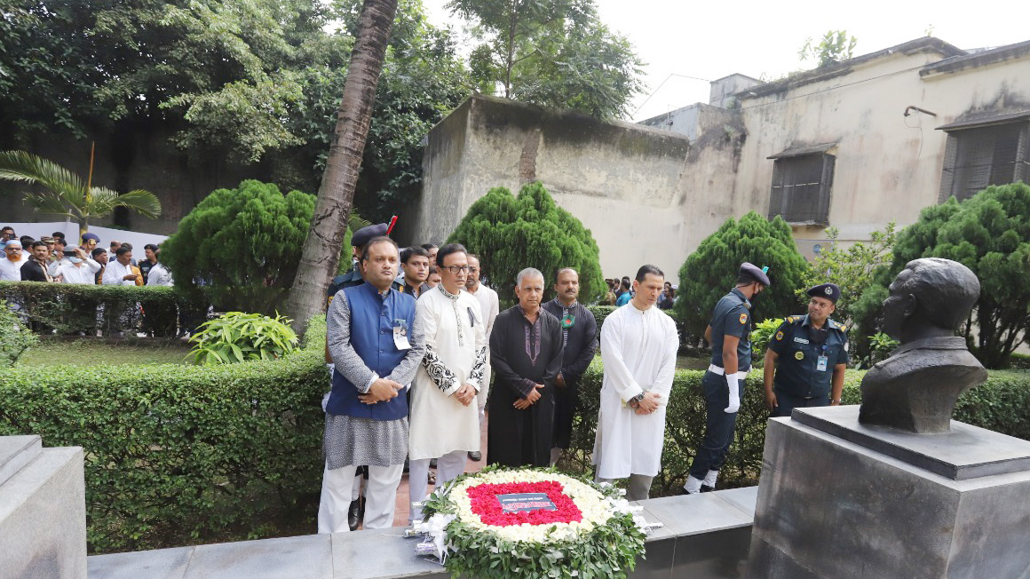 চার নেতা হত্যার তদন্ত কমিটিকে সার্বজনীনভাবে গ্রহণযোগ্য হতে হবে: সোহেল তাজ