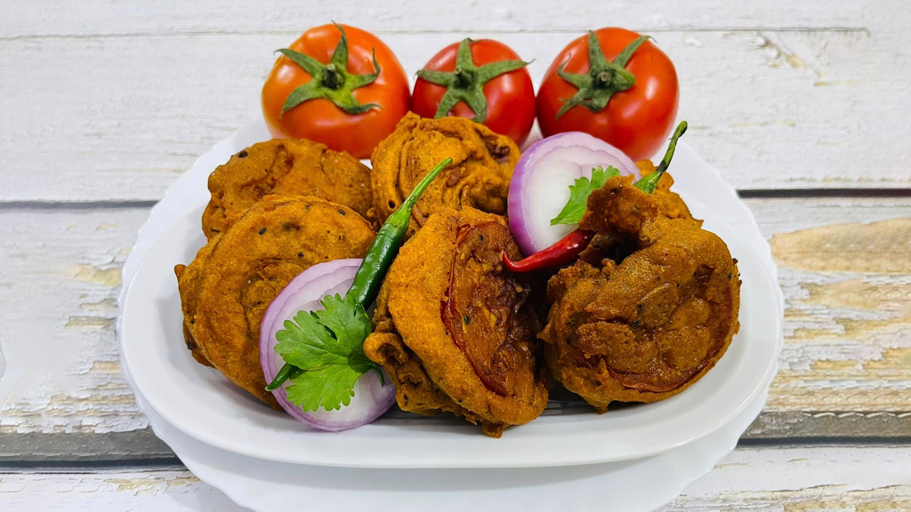 টমেটো দিয়ে আলুর চপ