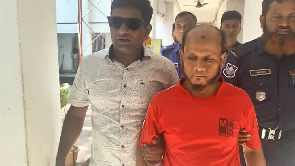 স্ত্রী গ্রামের বাড়ি, বাসায় ভিন্ন নারীকে এনে হত্যার পর লাশ বস্তায় ভরেন স্বামী