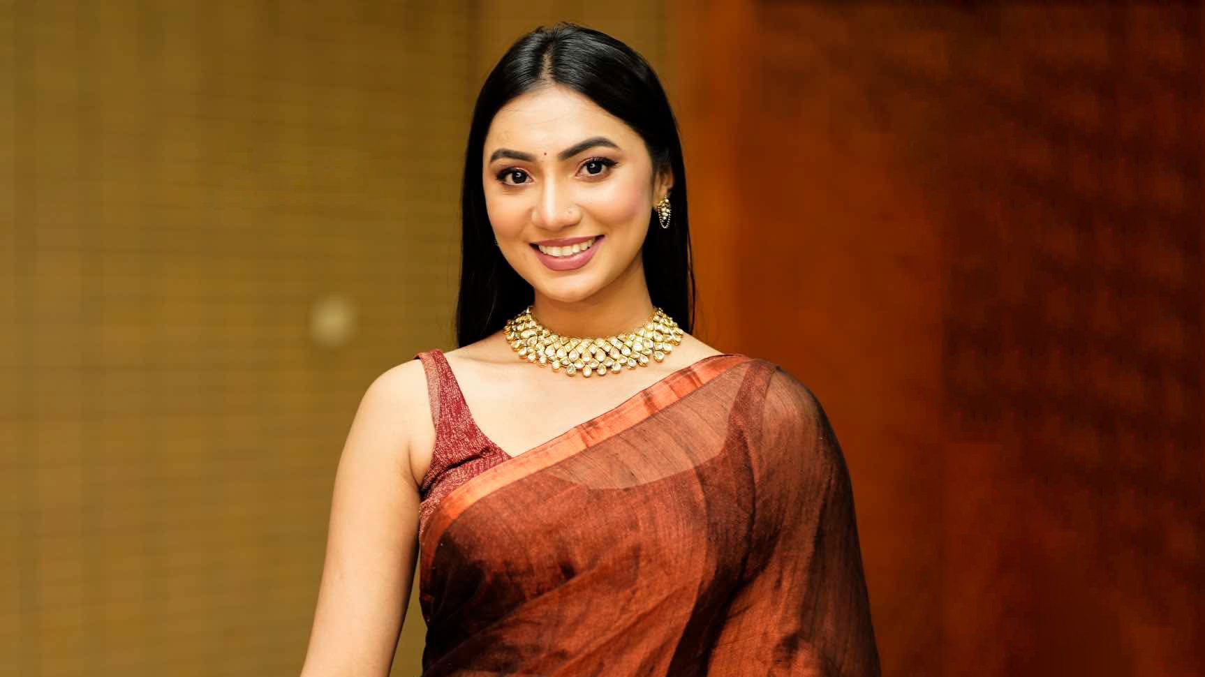 ছয় বছর পর অংশুর পরিচালনায় সুনেরাহ, আরশের সঙ্গে তোলা ছবি নিয়ে গুঞ্জন