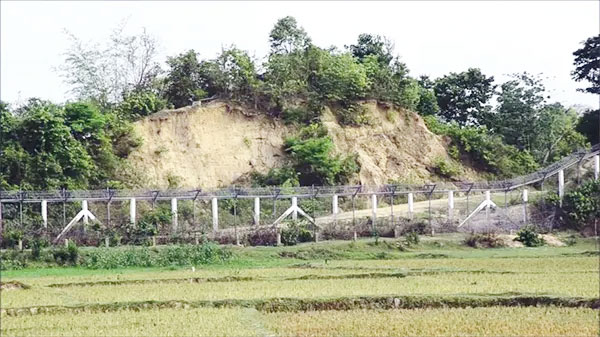 থমথমে তুমব্রু সীমান্ত, বেড়েছে বিজিবির টহল