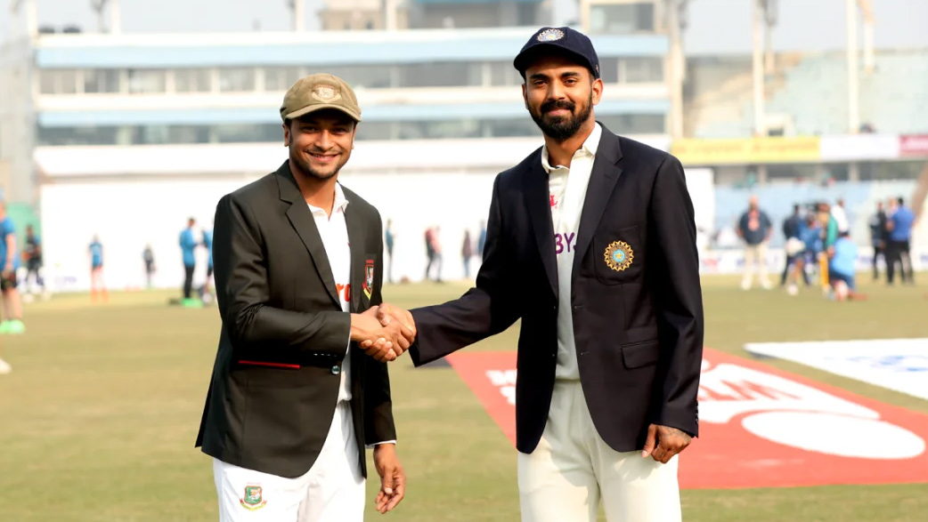টস হেরে ফিল্ডিংয়ে বাংলাদেশ