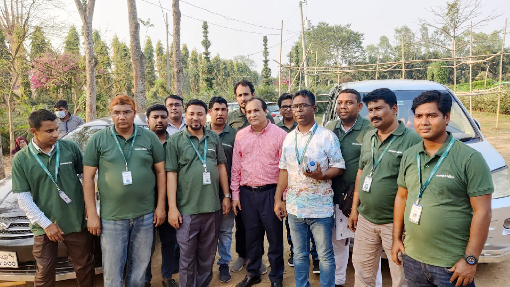 স্বপ্নপুরীতে আজকের পত্রিকার প্রতিনিধিদের মিলনমেলা