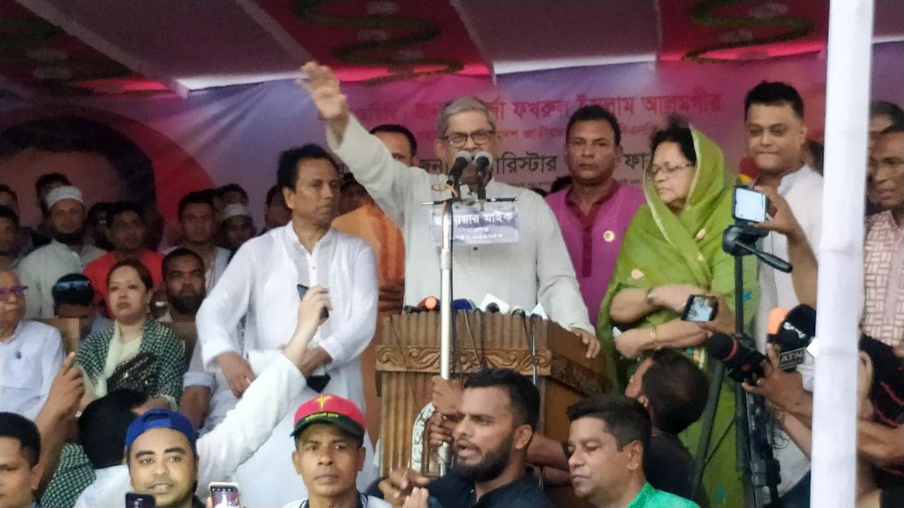 সরকারের অপকর্মের কারণে বিদেশিরা স্যাংশন দিচ্ছে: মির্জা ফখরুল