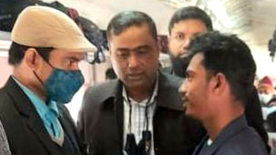 ঈশ্বরদীতে বিনা টিকিটে ট্রেন ভ্রমণ করায় প্রায় ২ হাজার জনকে জরিমানা
