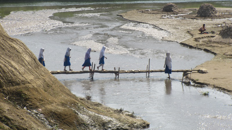 এক সেতু ঘিরে হাজারো স্বপ্ন