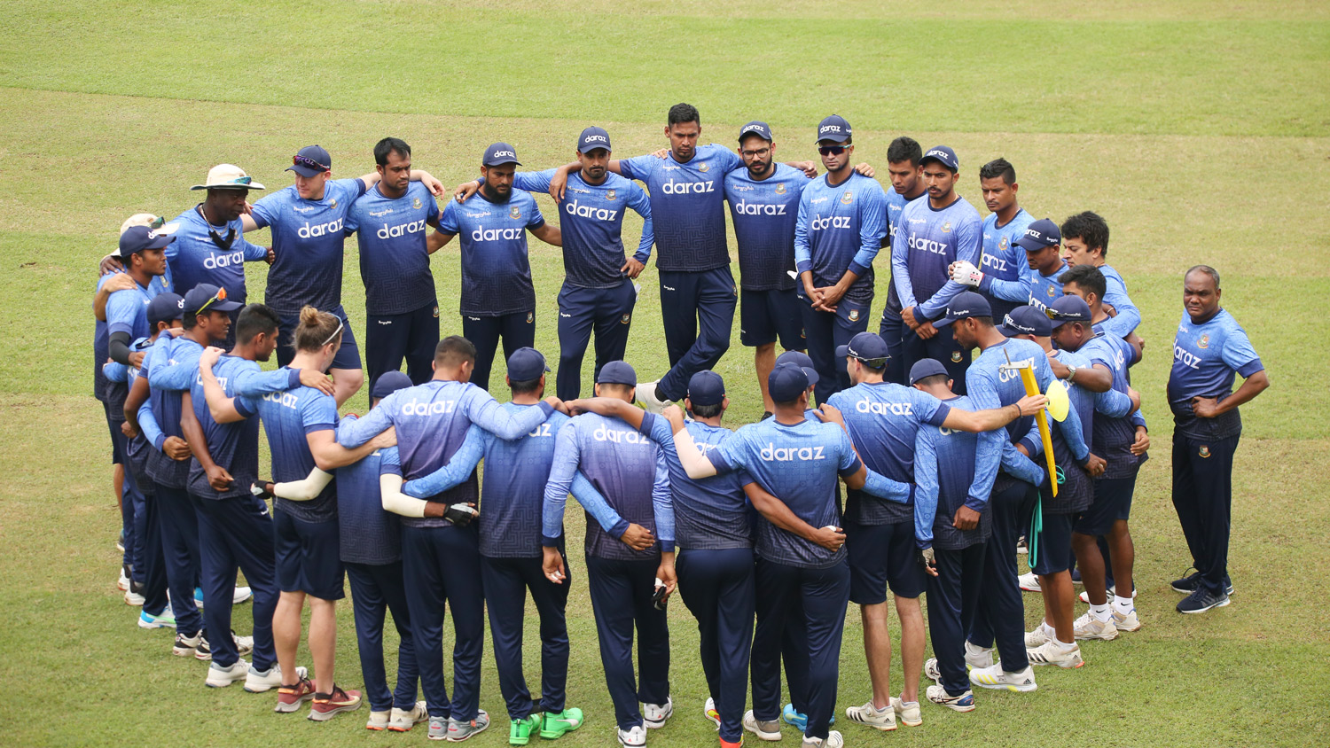 ঘূর্ণিঝড়ের শঙ্কায় মাহমুদউল্লাহদের ওমানযাত্রা