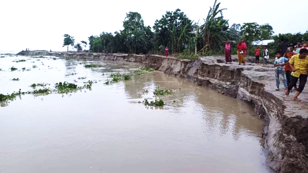 বগুড়ায় যমুনার পানি বেড়ে বিপৎসীমার ১৩ সেন্টিমিটার ওপরে