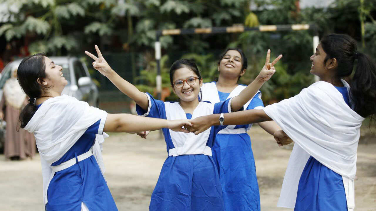 এসএসসির ফল প্রকাশ, পাসের হার ৮৭.৪৪ শতাংশ 