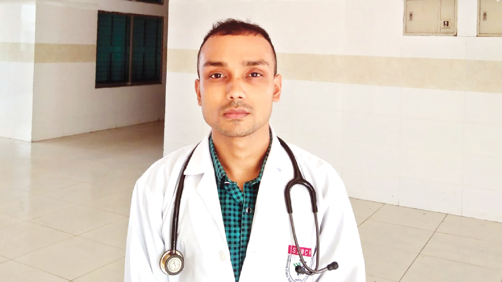 মেডিকেল থেকে বিসিএস, অর্নব হাসানের পরামর্শ