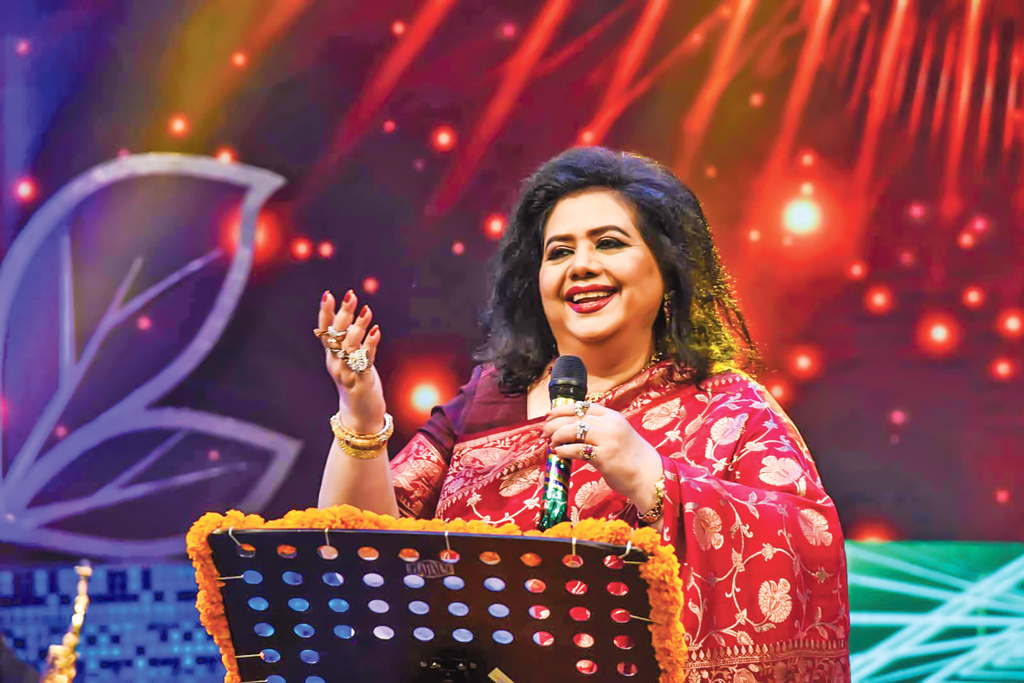 বন্যার কারণে পিছিয়ে গেল রুনা লায়লার সম্মাননা অনুষ্ঠান