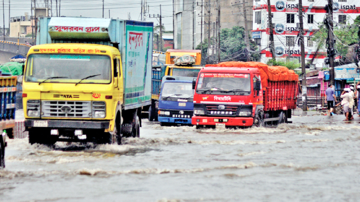 উড়ালসড়কে রাতভর আটকা