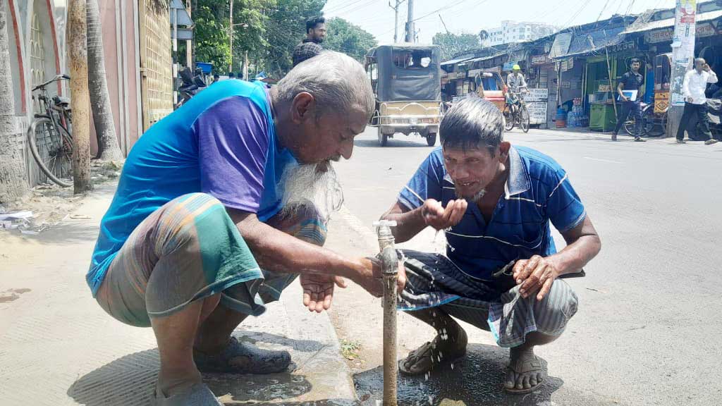 ৩৫ বছর পর যশোরে দেশের সর্বোচ্চ তাপমাত্রা ৪৩ দশমিক ৮ ডিগ্রি