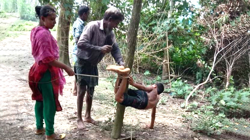 শিশুকে গাছে বেঁধে নির্যাতন, আটক ১