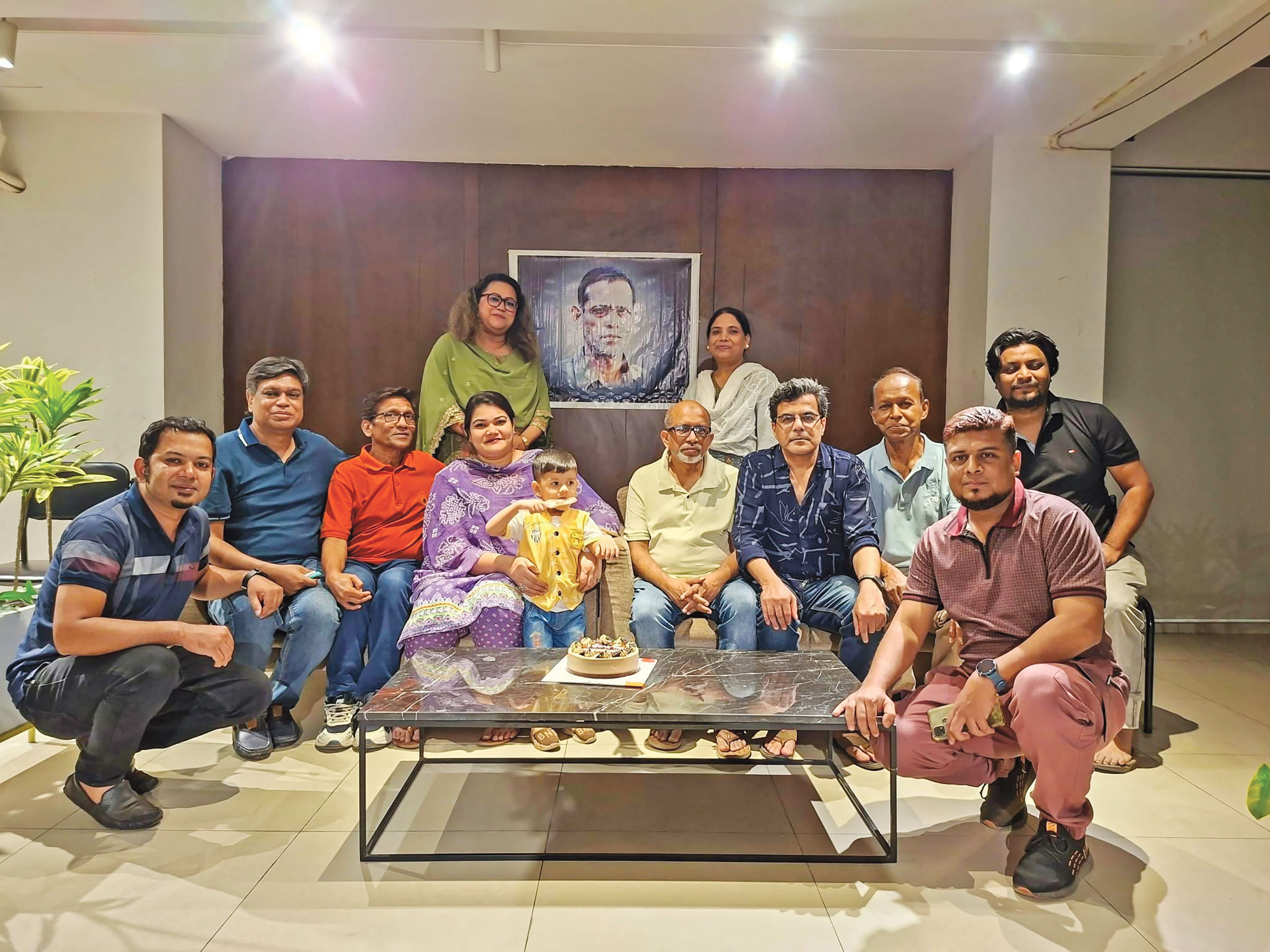 কনসার্টের জন্য প্রস্তুত আজম খানের ব্যান্ড ‘উচ্চারণ’