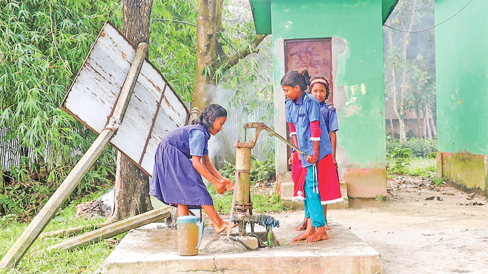 ৫১ বিদ্যালয়ের নিরাপদ পানির প্রকল্পে অনিয়ম