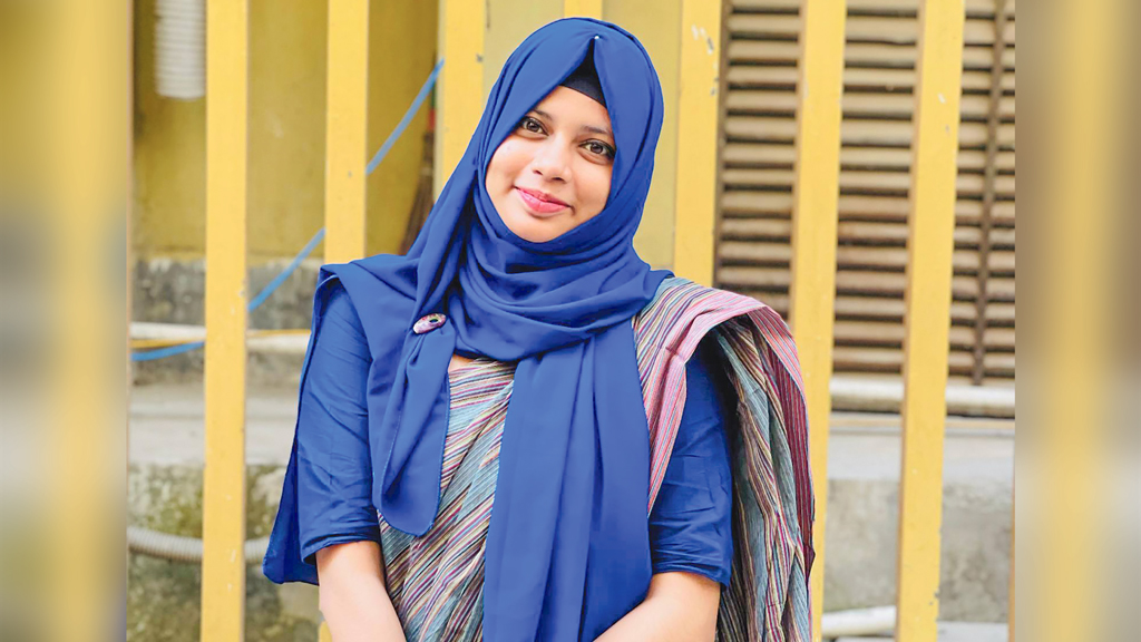 বইকে বেঁচে থাকার শক্তি হিসেবে দেখাতে চান দিয়া