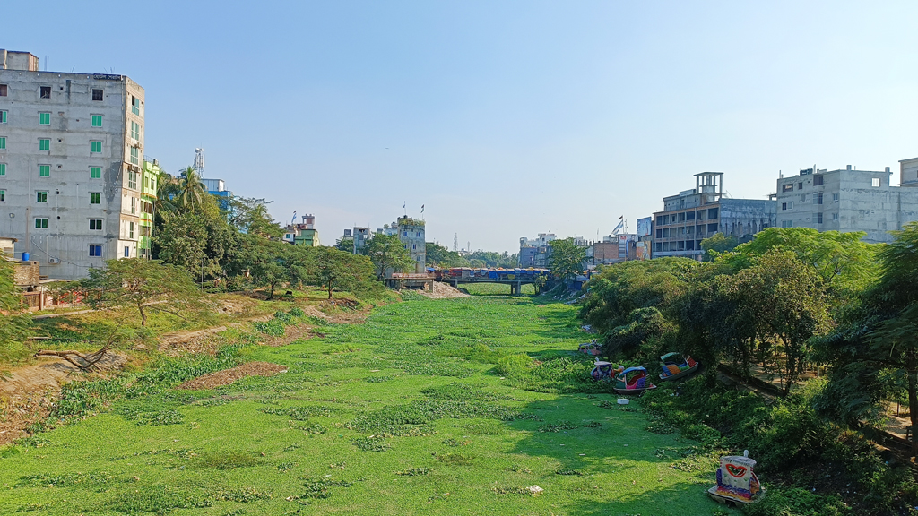 দ্বিগুণ ব্যয়েও প্রাণ নেই নরসুন্দায়