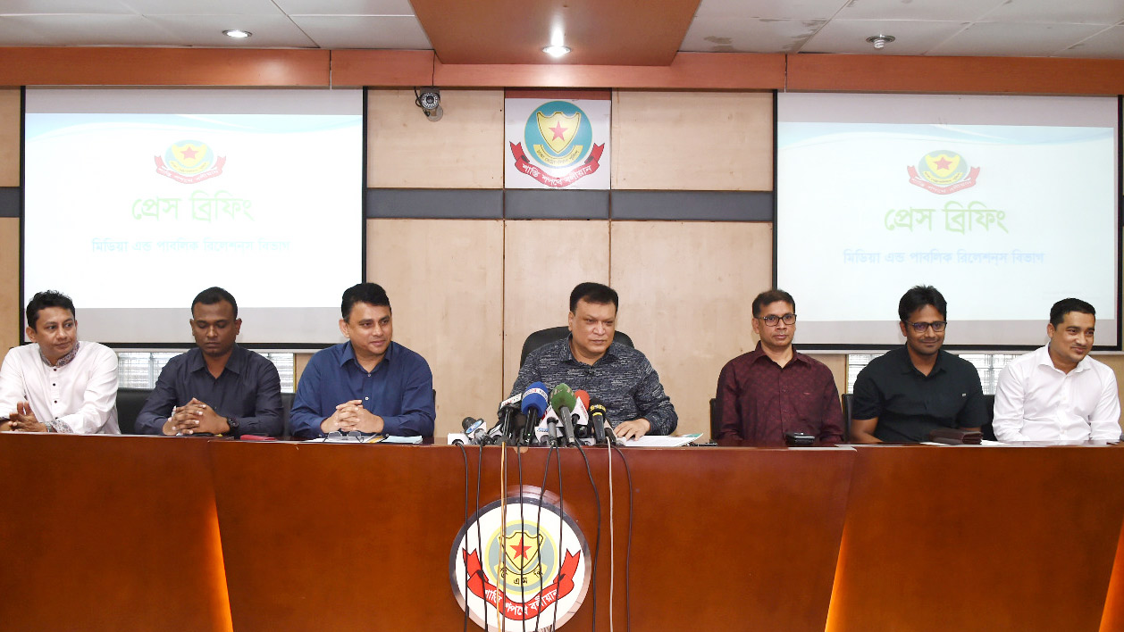 ডিবিসির সাংবাদিক নিহতের ঘটনা গুরুত্ব দিয়ে তদন্ত করা হচ্ছে: ডিবির প্রধান