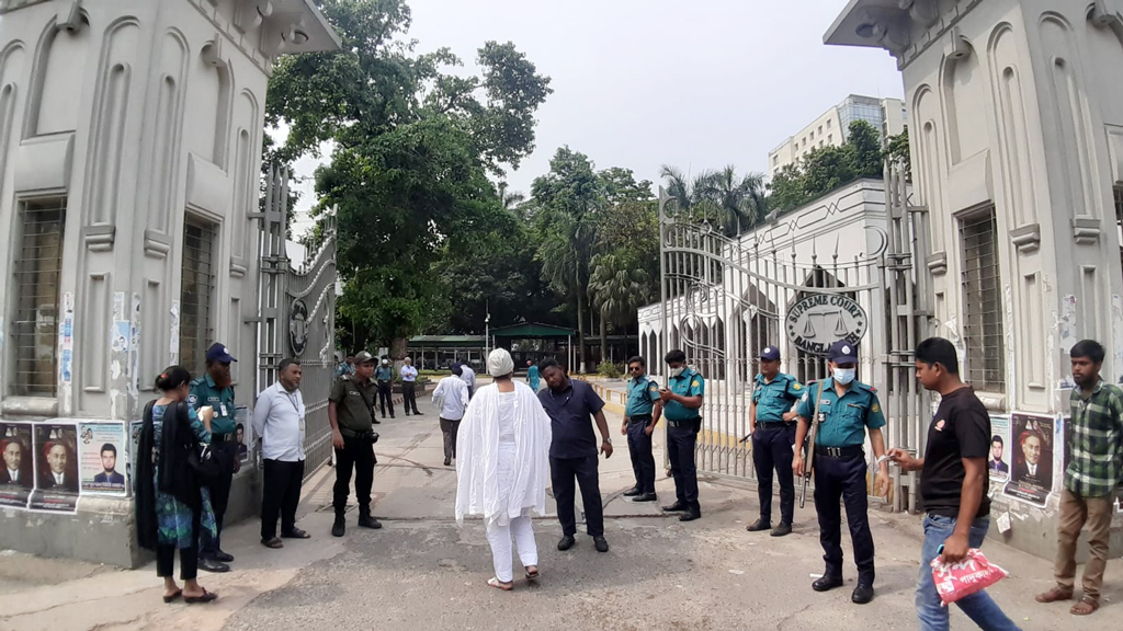 সুপ্রিম কোর্টে প্রবেশে কড়াকড়ি
