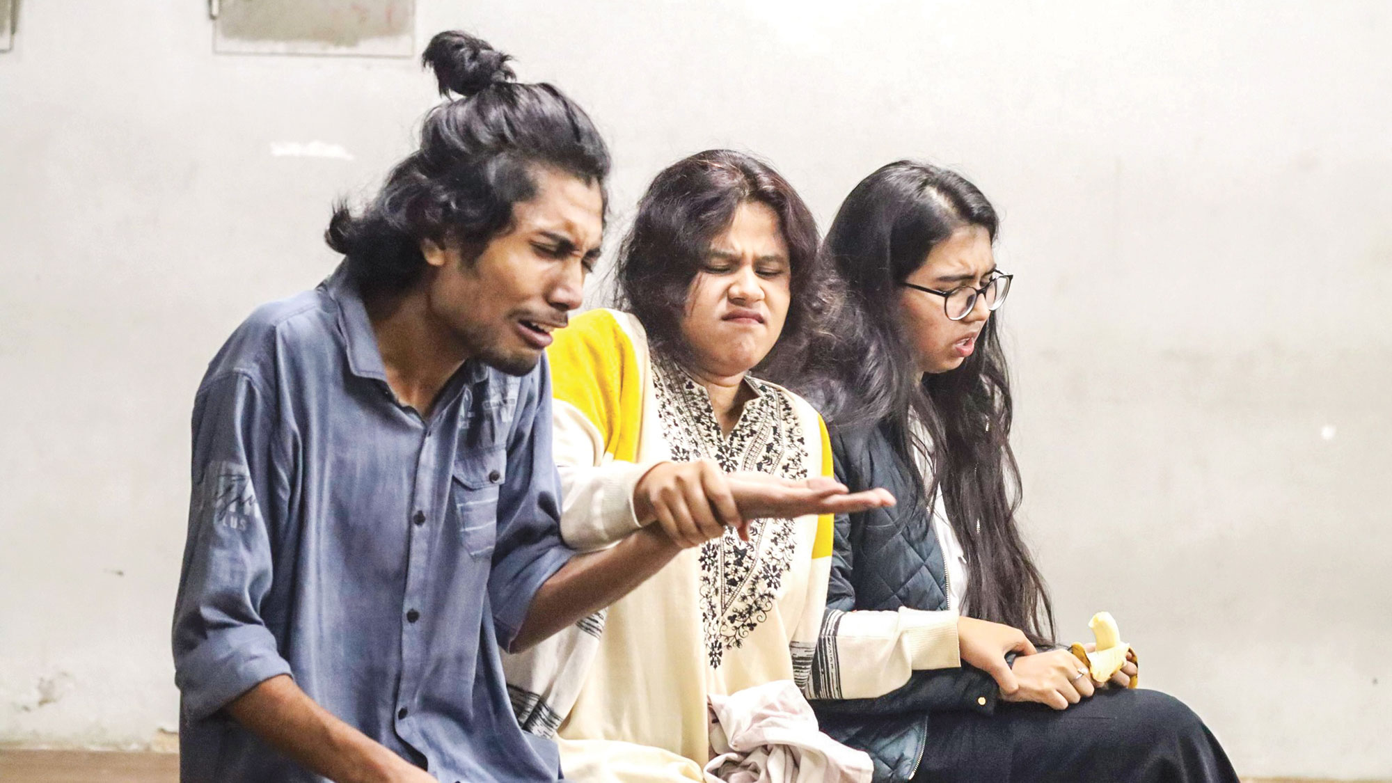 ব্যঙ্গনাট্য ‘তার্ত্যুফ’ মঞ্চে আনছে থিয়েটারিয়ান