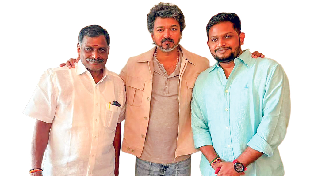 নিজের গাড়িচালকের ছেলেকে প্রার্থী করলেন থালাপতি বিজয়