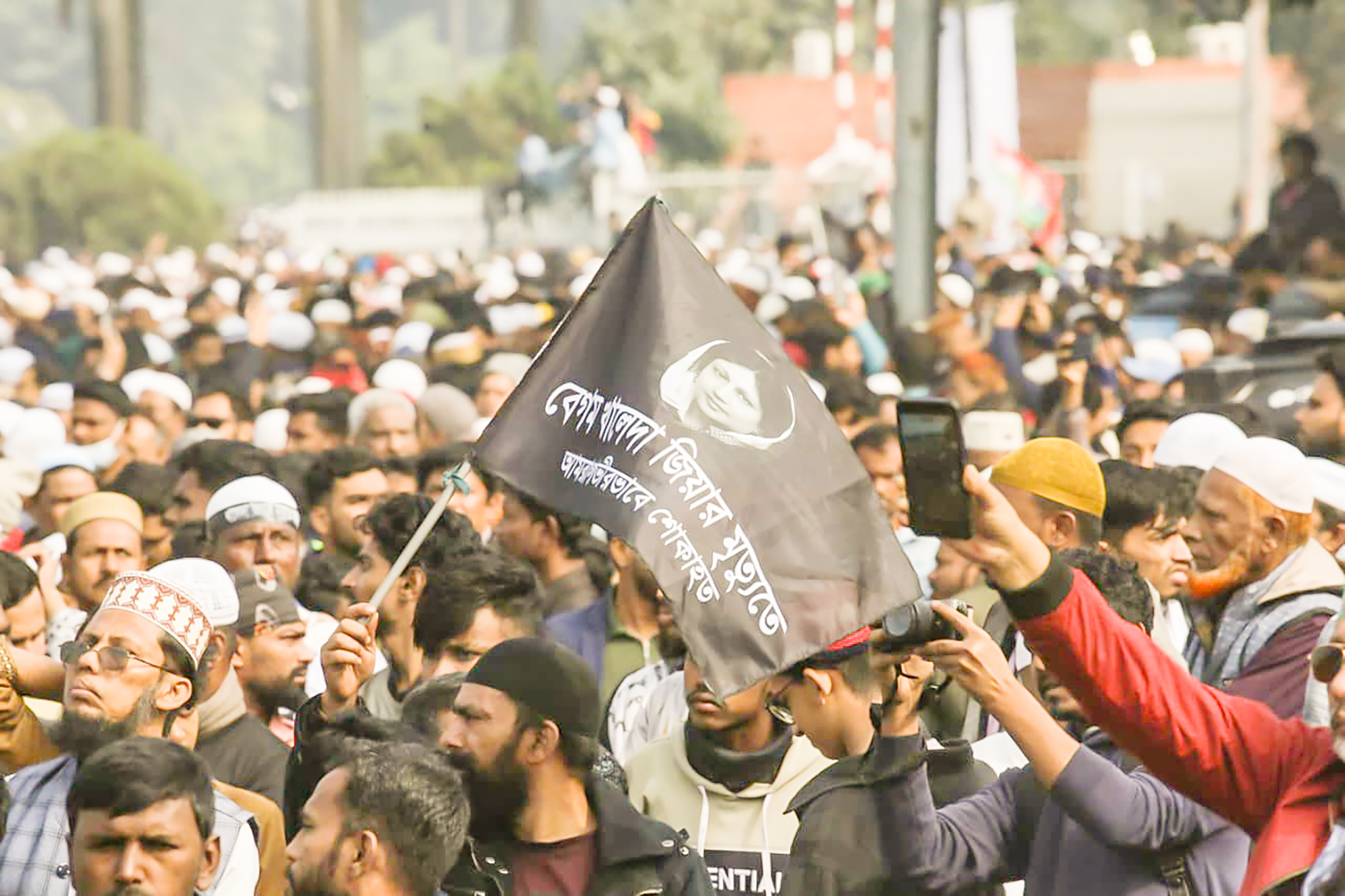 খালেদা জিয়ার প্রস্থান ও আমাদের প্রত্যাশা