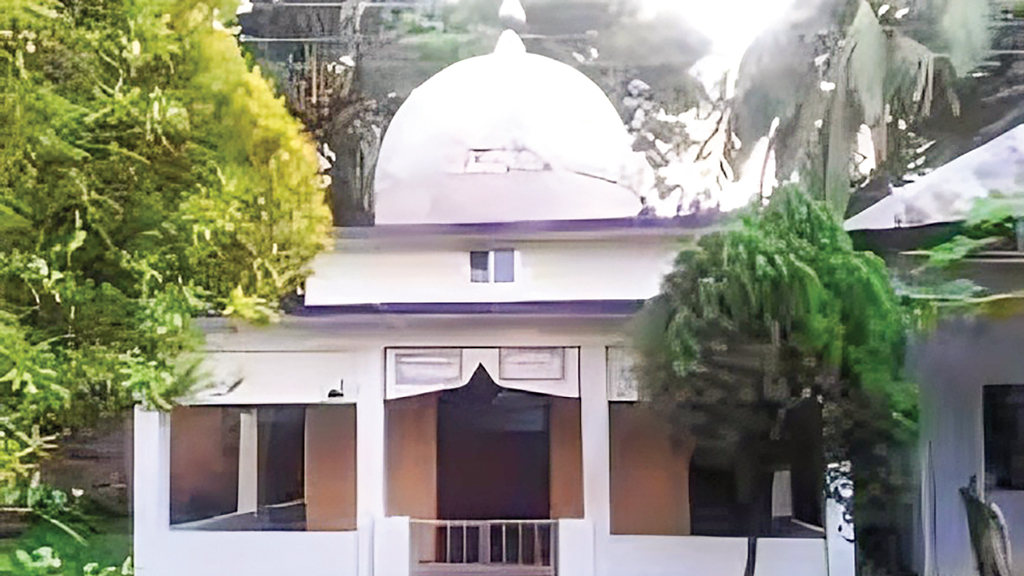 শাহ্ মাদার (রহ)-এর দরগাহ