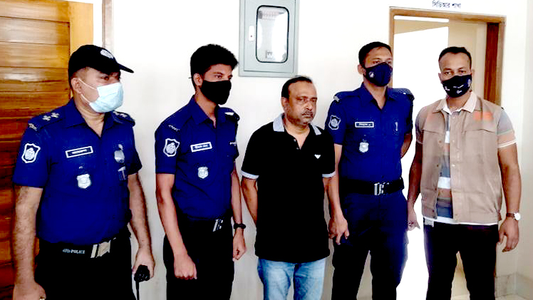 সাবেক এলজিআরডি মন্ত্রীর এপিএস ফোয়াদ গ্রেপ্তার