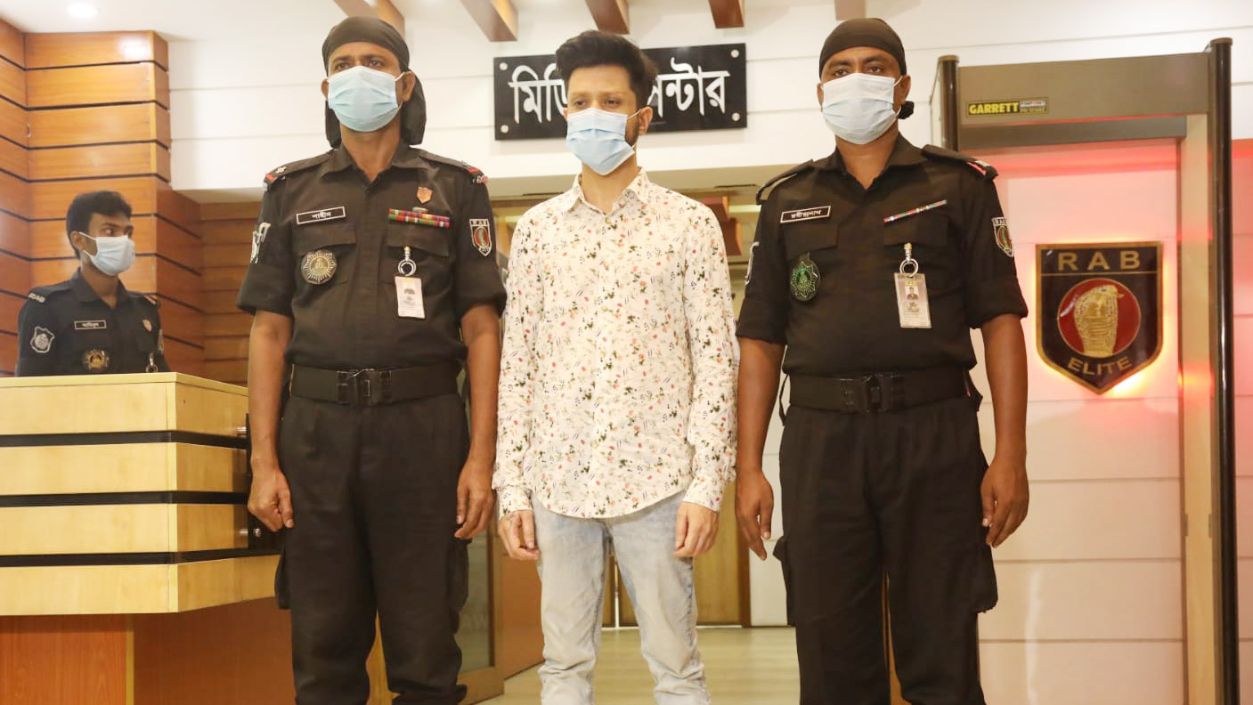 ‘বিদেশে গবেষণা শেষে দেশে খোলেন মাদকের ল্যাব, লক্ষ্য ছিল রপ্তানি’