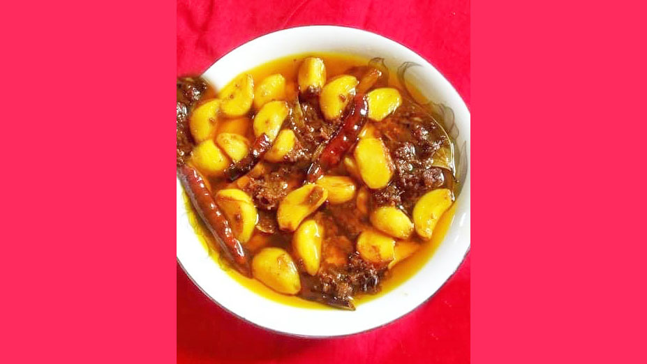 রসুনের আচার