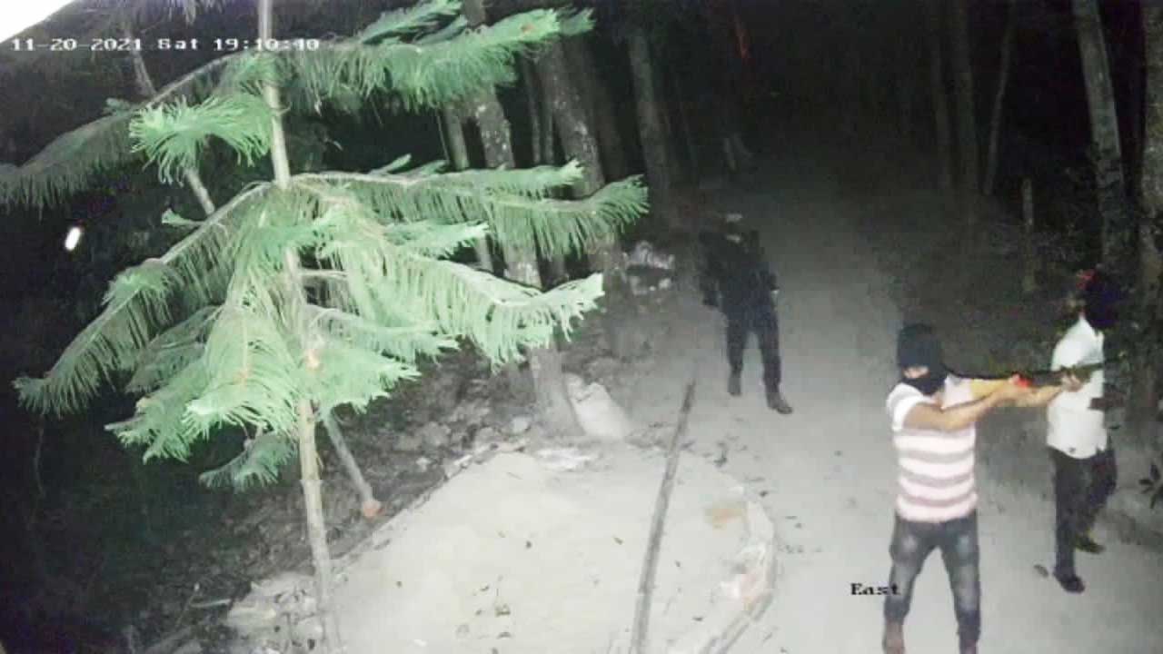 কোম্পানীগঞ্জে আ.লীগের সভাপতির বাড়িতে হামলা 