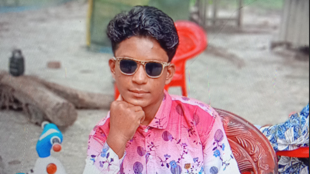 বিদ্যুতায়িত হয়ে কিশোরের মৃত্যু, স্বজনদের অভিযোগ হত্যা
