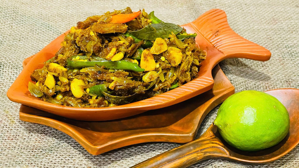 লইট্টা শুঁটকির লারা